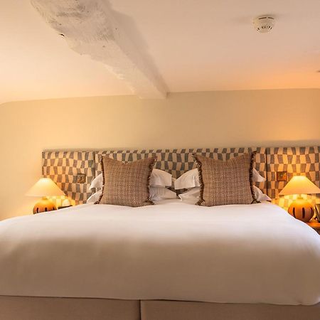 The Feathers Hotel 우드스톡 외부 사진