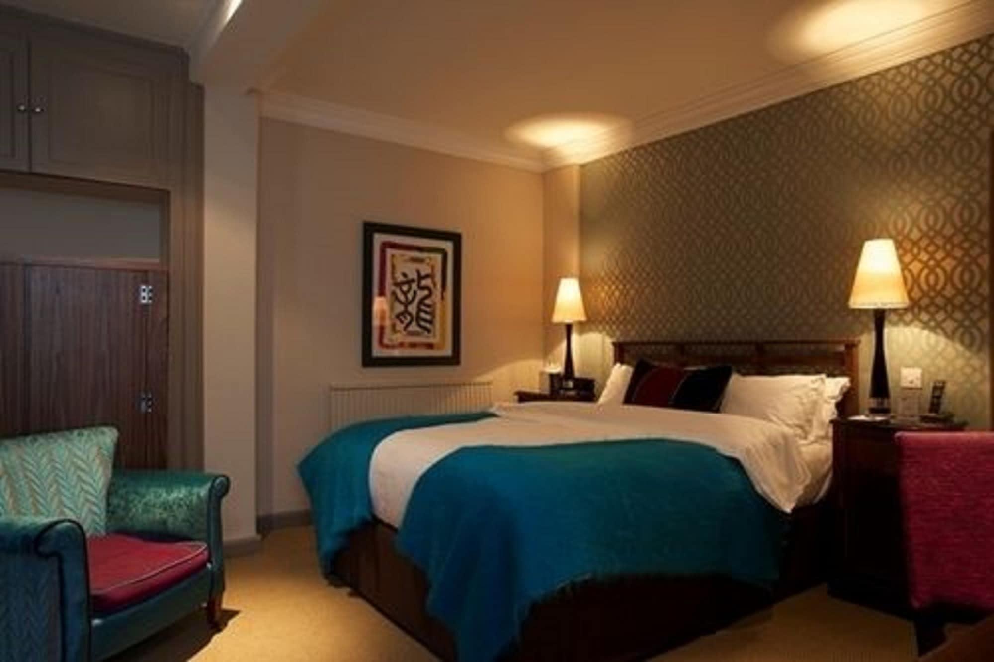 The Feathers Hotel 우드스톡 외부 사진