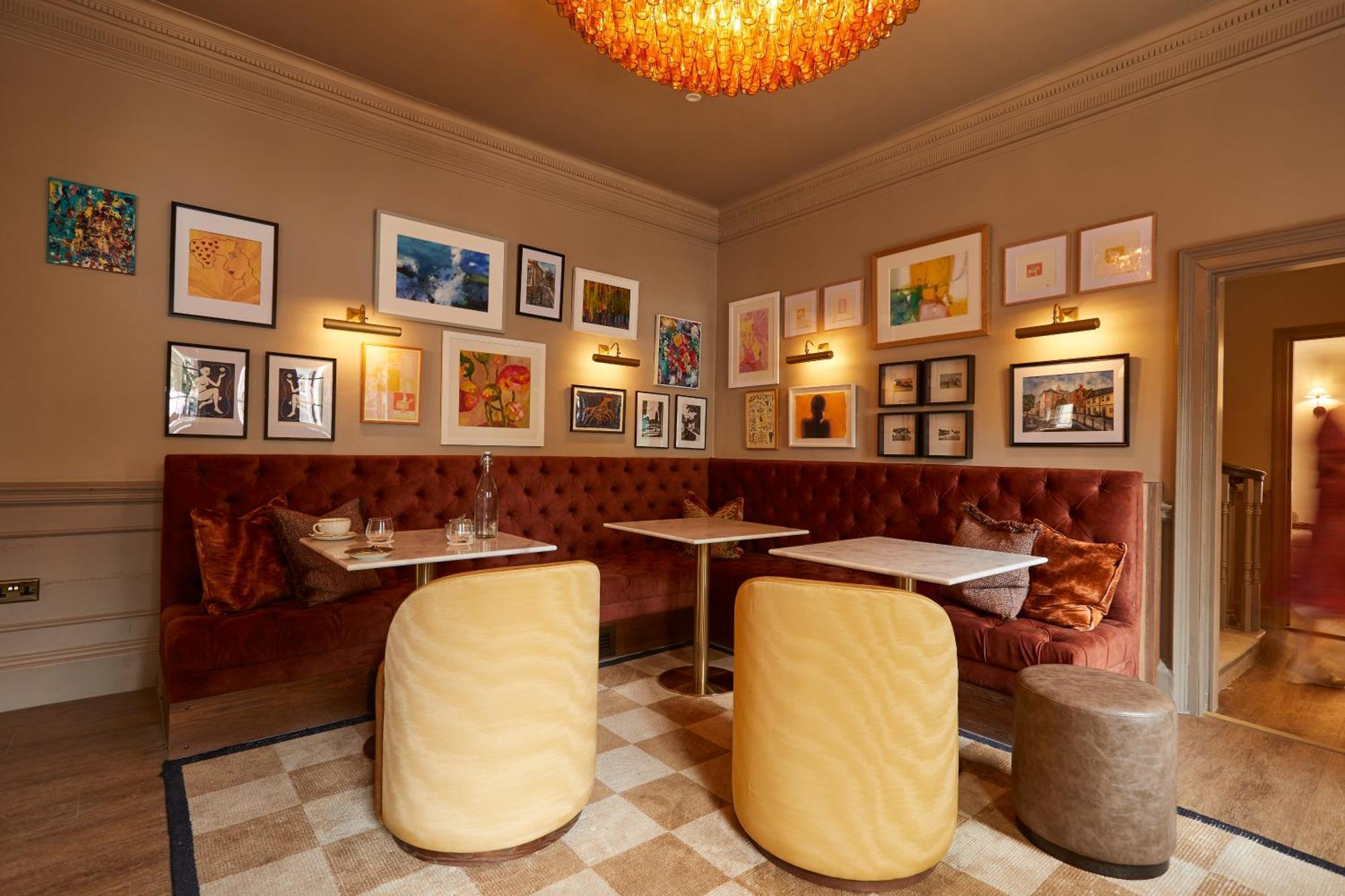 The Feathers Hotel 우드스톡 외부 사진